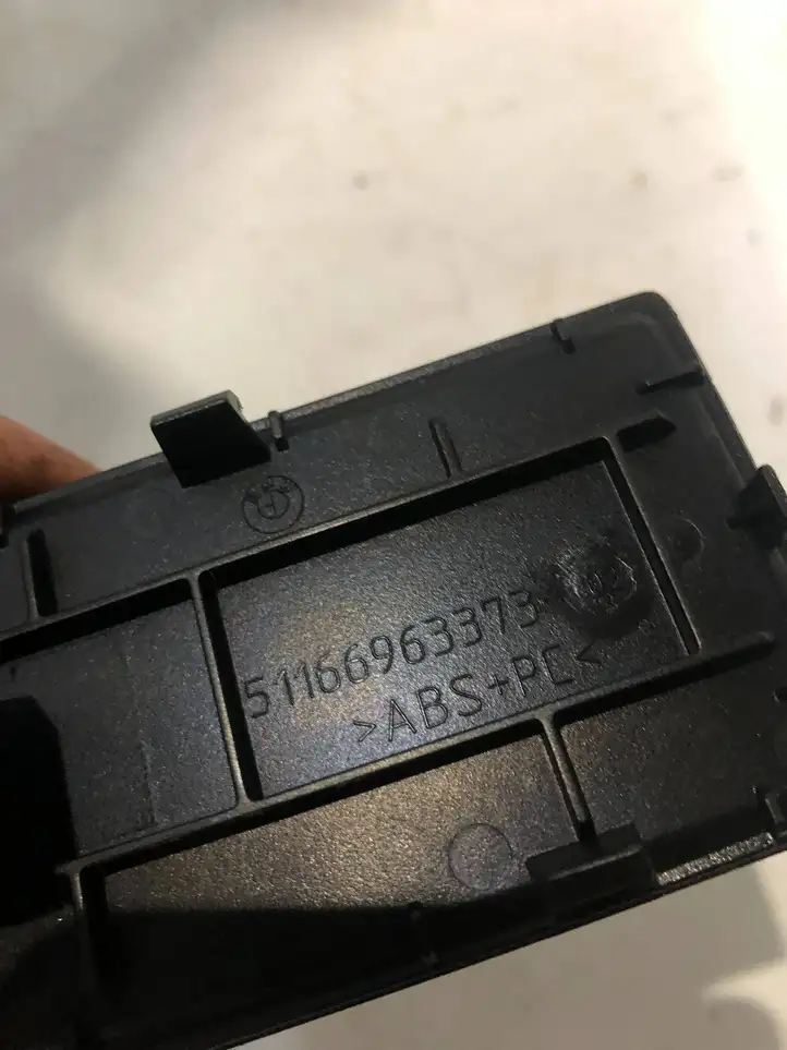 BMW X5 E70 (2006 - 2013) 51166963373 Накладка прикуривателя — фото 3
