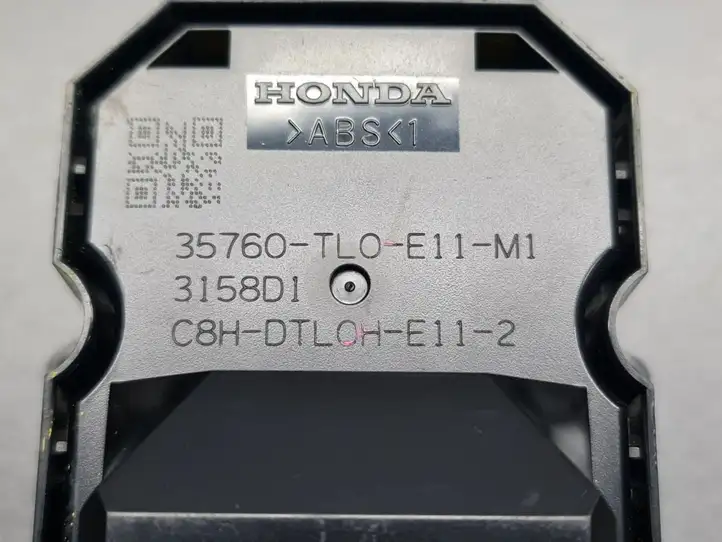 Honda Accord (2008 - 2016) C8HDTL0HE112 Блок кнопок стеклоподъемников — фото 6