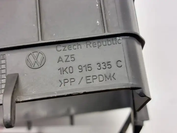 Volkswagen Eos (2006 - 2010) 1K0915335C Перегородка аккумулятора — фото 5
