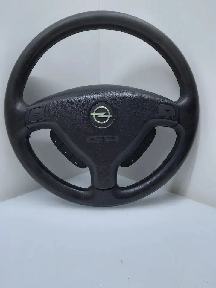 Opel Zafira A (1999 - 2003) Руль — фото 1