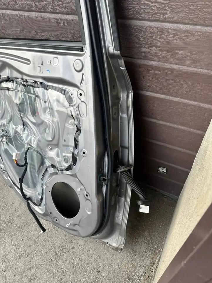 Hyundai i20 (PB PBT) (2012 - 2014) Задняя дверь — фото 5