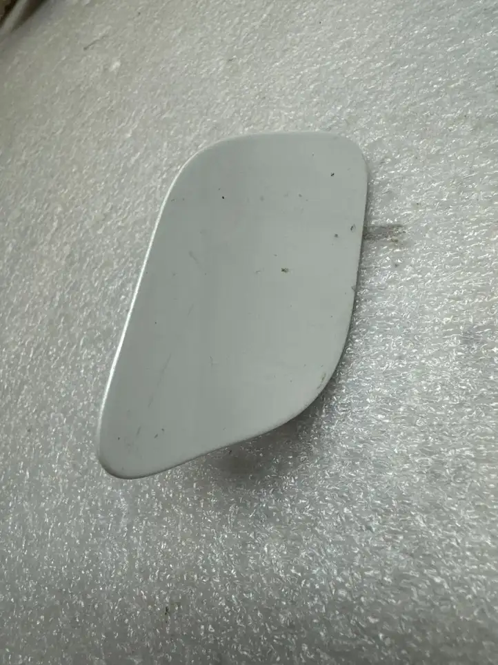 Volvo XC40 (2017 - ) 31449358 Крышка омывателя фар — фото 1