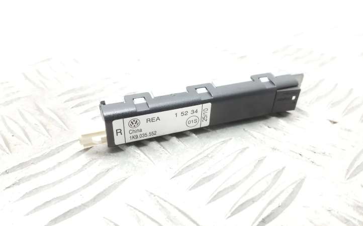 1K9035552 Volkswagen Golf VI Antenos stiprintuvas