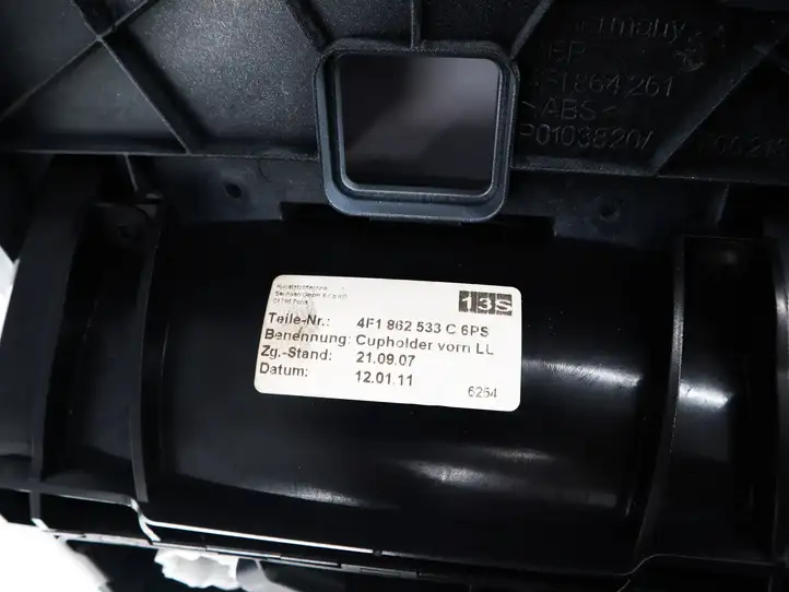 Audi A6 S6 C6 4F (2008 - 2011) 4F1864261 Прочие детали салона — фото 7