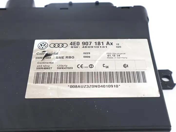 Audi A8 S8 D3 4E (2005 - 2007) 4E0907181A Блок бесключевого доступа — фото 2