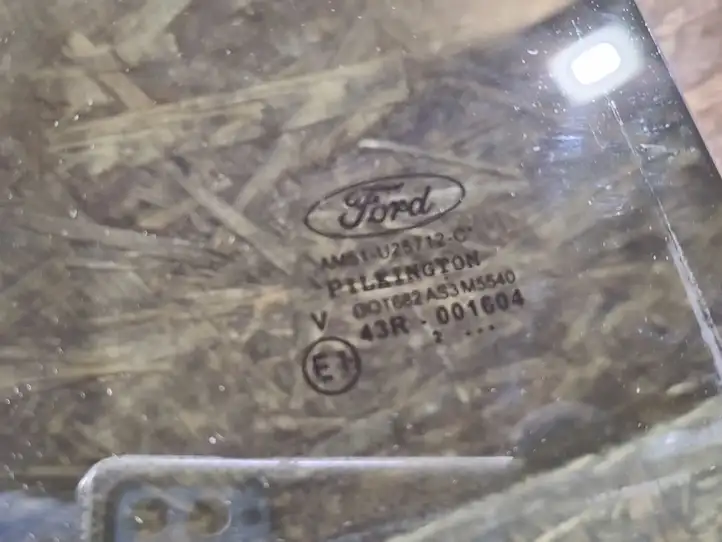Ford Focus Grand C-MAX (2010 - 2019) Стекло задней двери — фото 3