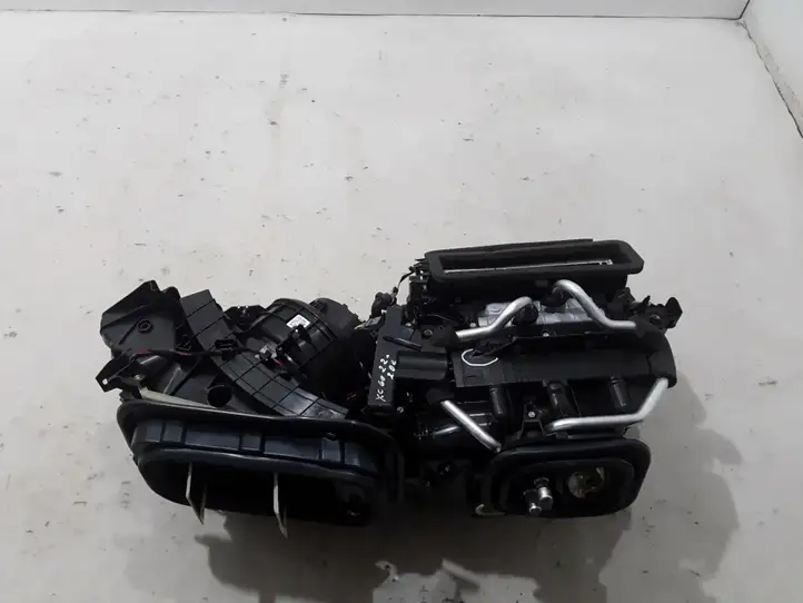 Volvo XC60 (2017 - ) 32275610 Комплект системы вентиляции салона — фото 1