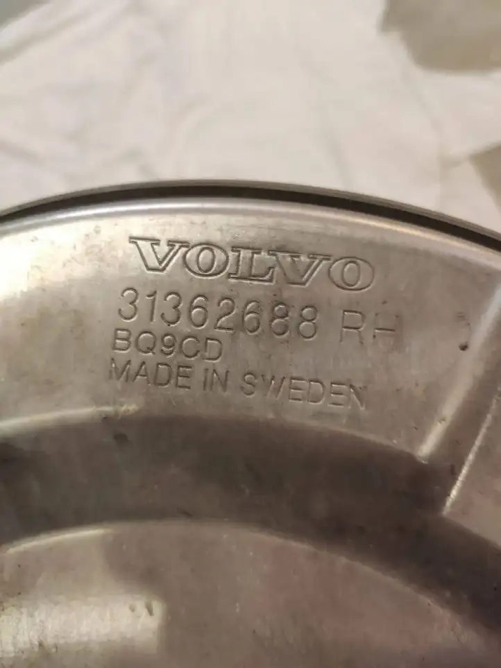 Volvo S60 (2018 - ) 31362688 Пыльник тормозного диска передний — фото 5