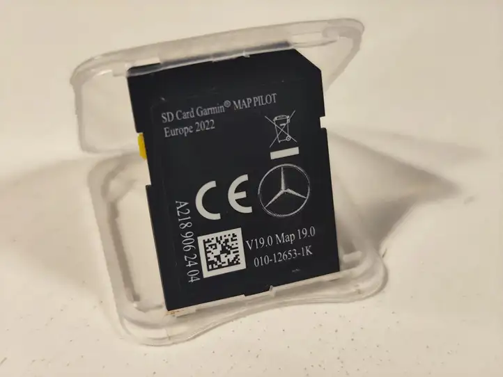 Mercedes-Benz B-class W247 (2018 - ) A2189062404 Навигационные карты CD/DVD — фото 3