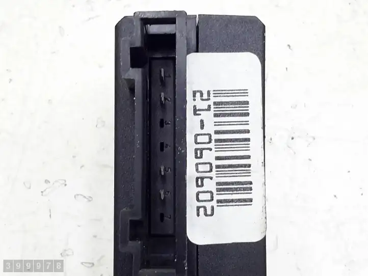 Audi A3/S3 8L (2000 - 2003) 8l0919093a Включатель освещения интерьера — фото 4