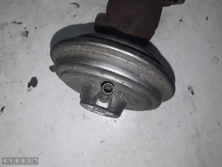 Audi A6 S6 C5 4B (2001 - 2004) 059131503H Охладитель клапана EGR — фото 3