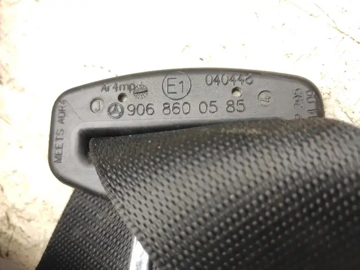 Volkswagen Crafter (2006 - 2016) 605718500 Передний ремень безопасности — фото 6
