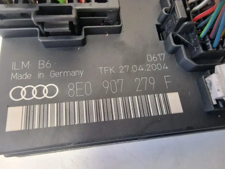 Audi A4 S4 B6 8E 8H (2000 - 2006) 8E0907279F Модуль комфорта — фото 3
