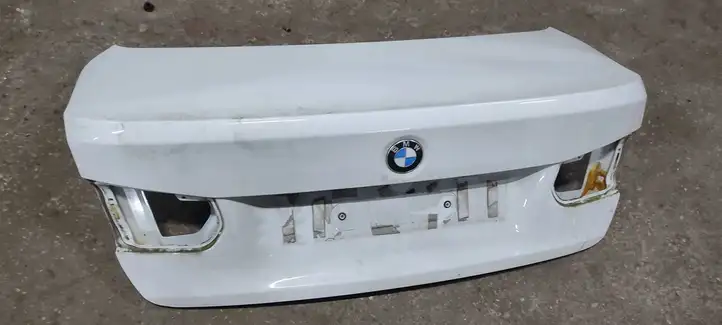 BMW 3 F30 F35 F31 (2012 - 2018) Крышка багажника — фото 1