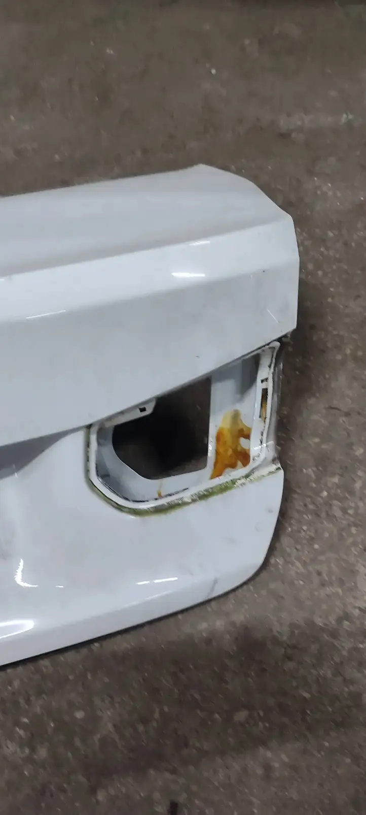 BMW 3 F30 F35 F31 (2012 - 2018) Крышка багажника — фото 7