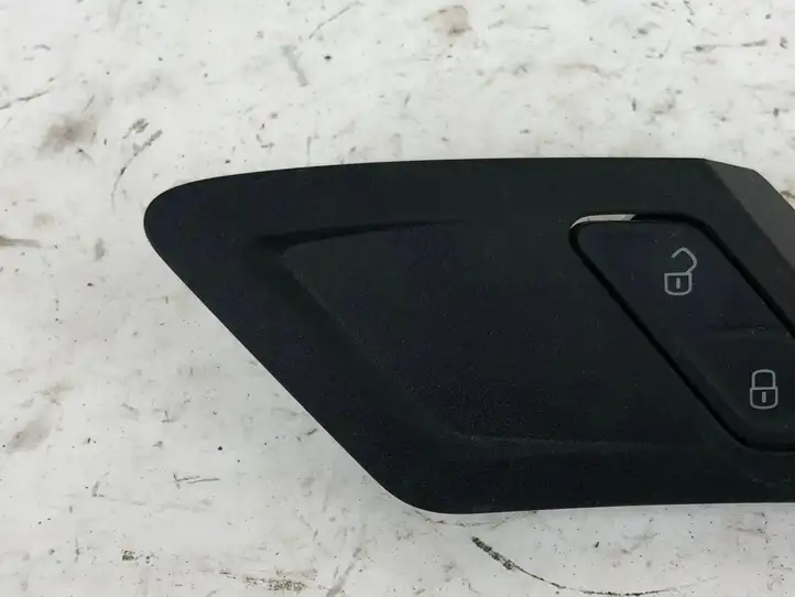 Volkswagen Golf VII (2013 - 2019) 5G0962126A Включатель центрального замка — фото 2