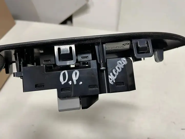 Honda Accord (2008 - 2016) 35760-TL0 Блок кнопок стеклоподъемников — фото 3