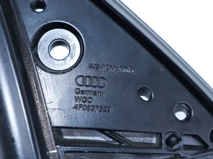 Audi A6 S6 C6 4F (2008 - 2011) 4F0837629 Рамка стекла передней двери — фото 3