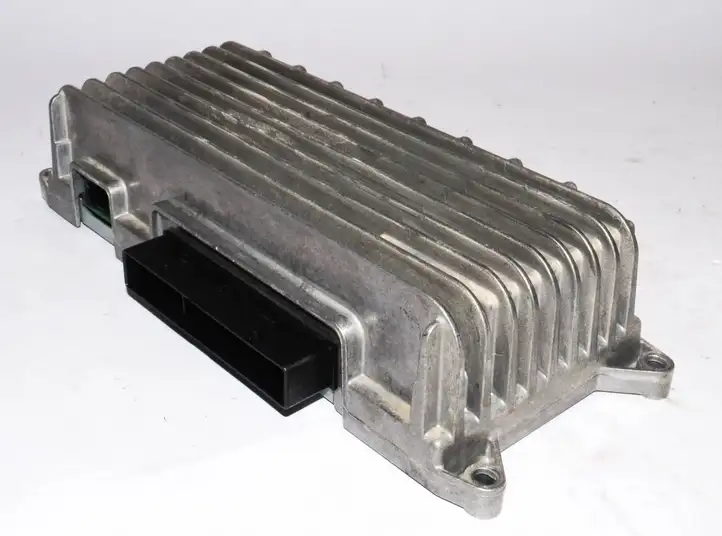 Audi A6 S6 C6 4F (2004 - 2008) 4f0035223k Усилитель звука — фото 4