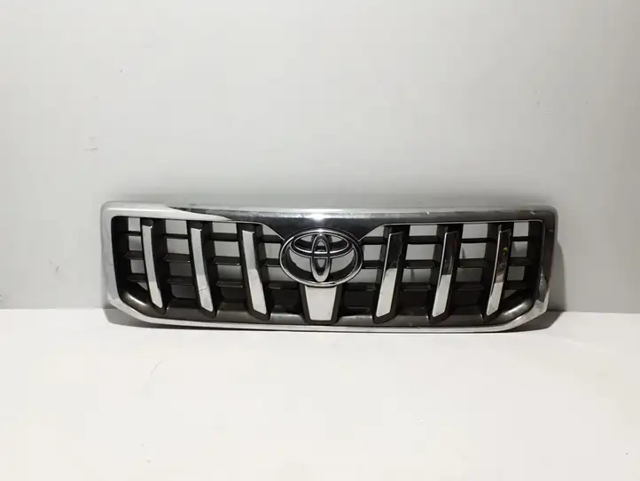 Toyota Land Cruiser (J120) (2002 - 2009) 5311160572 Передняя решетка — фото 1