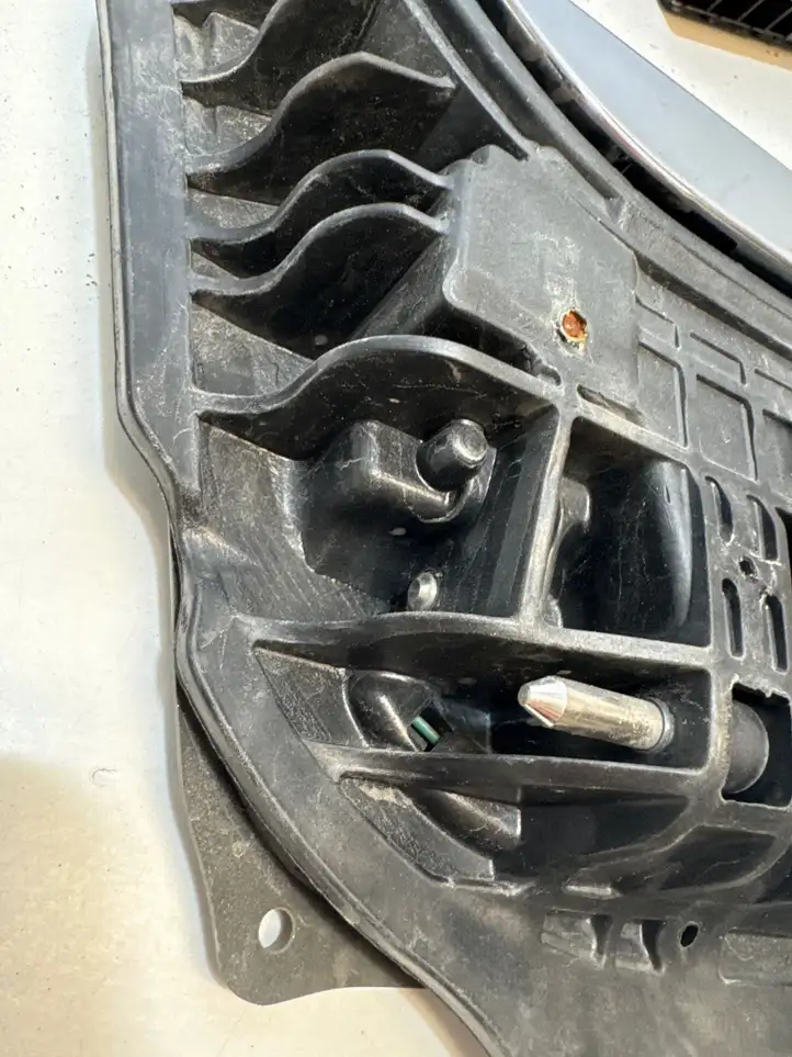 Tesla Model S (2012 - 2016) 100983000A Наружная ручка задней двери — фото 5