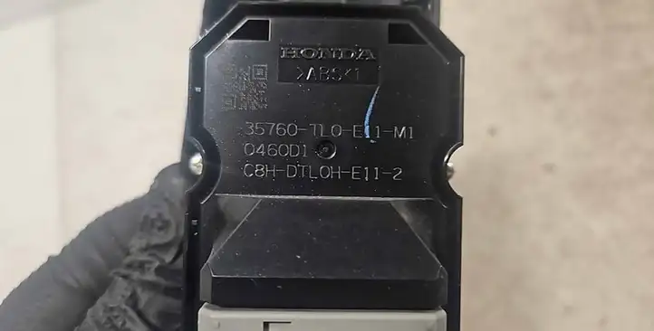Honda Accord (2008 - 2016) 35760TL0E11M1 Блок кнопок стеклоподъемников — фото 3