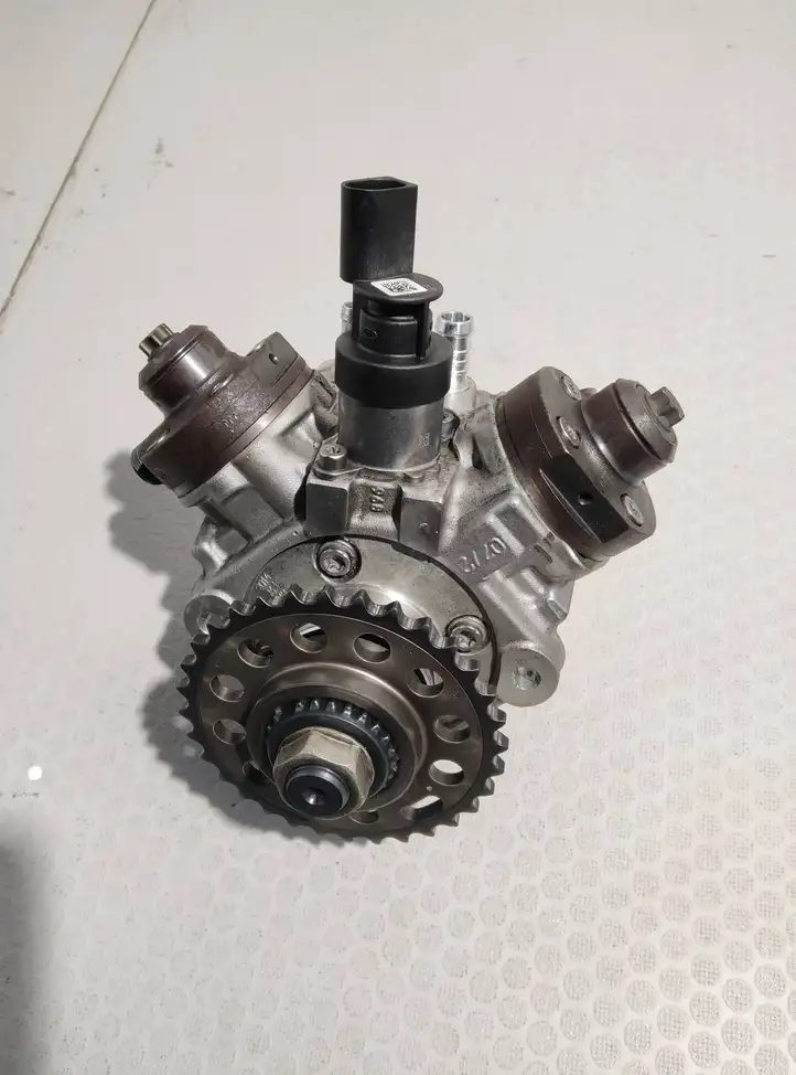 Audi A6 C7 (2014 - 2018) 059130755CC Комплект системы впрыска — фото 4