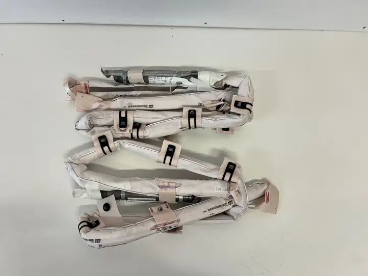 Porsche Cayenne (9Y0 9Y3) (2018 - ) 9Y3880741E Боковая подушка безопасности шторка — фото 3