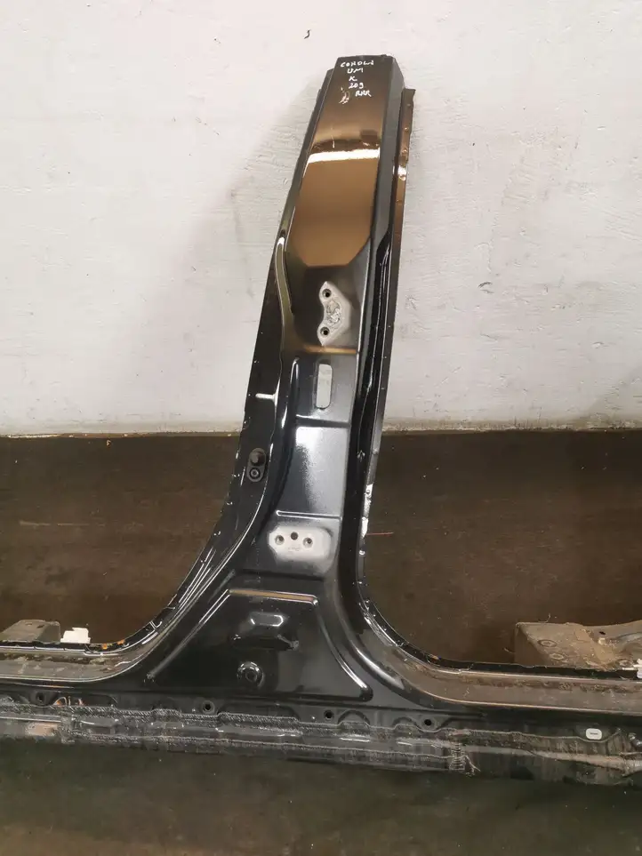 Toyota Corolla E210 E21 (2018 - ) Передний порог кузова — фото 8