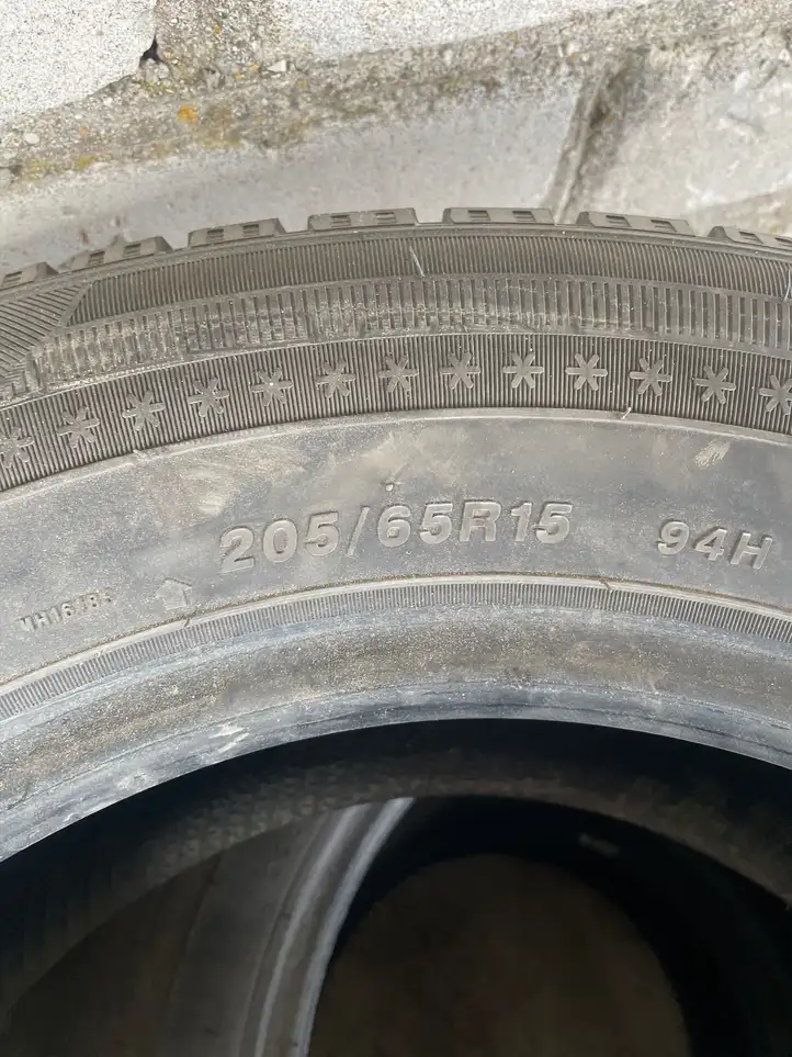 BMW 3 E46 (1998 - 2005) Зимняя шина R15 — фото 3