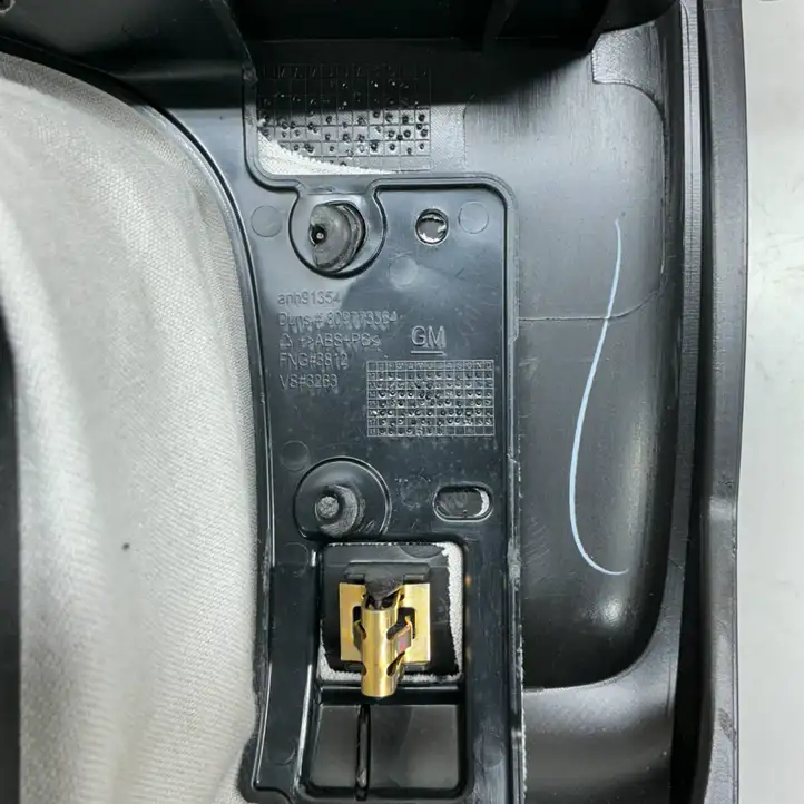 Cadillac Escalade IV (2014 - 2019) 38004626 Обшивка рулевой колонки — фото 12