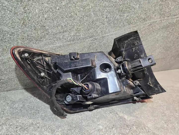 Seat Leon (1P) (2005 - 2012) 5F0945208F Задний фонарь в кузове — фото 4