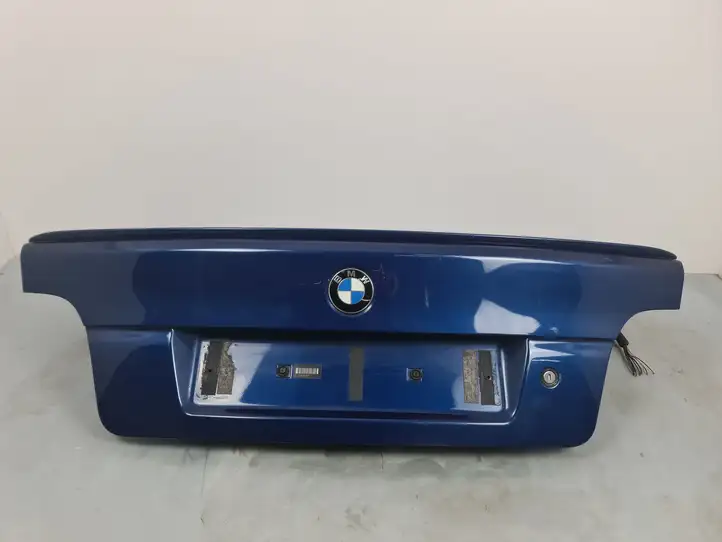 BMW 5 E39 (1996 - 2003) 41628167801 Крышка багажника — фото 1