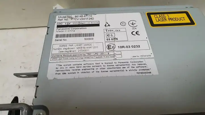 Toyota Prius (XW30) (2009 - 2015) 8614047110 Магнитола / мультимедийная система — фото 14