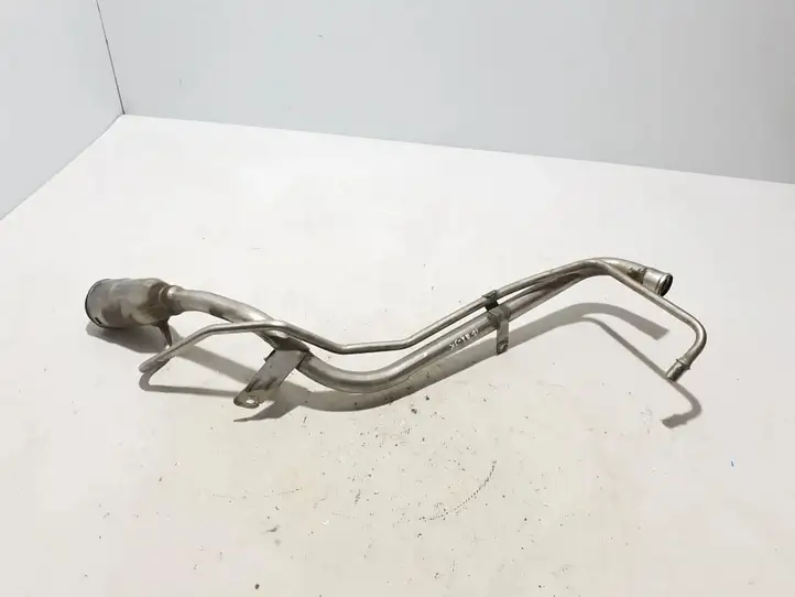 Volvo XC40 (2017 - ) 32312498 Топливная наливная труба — фото 2