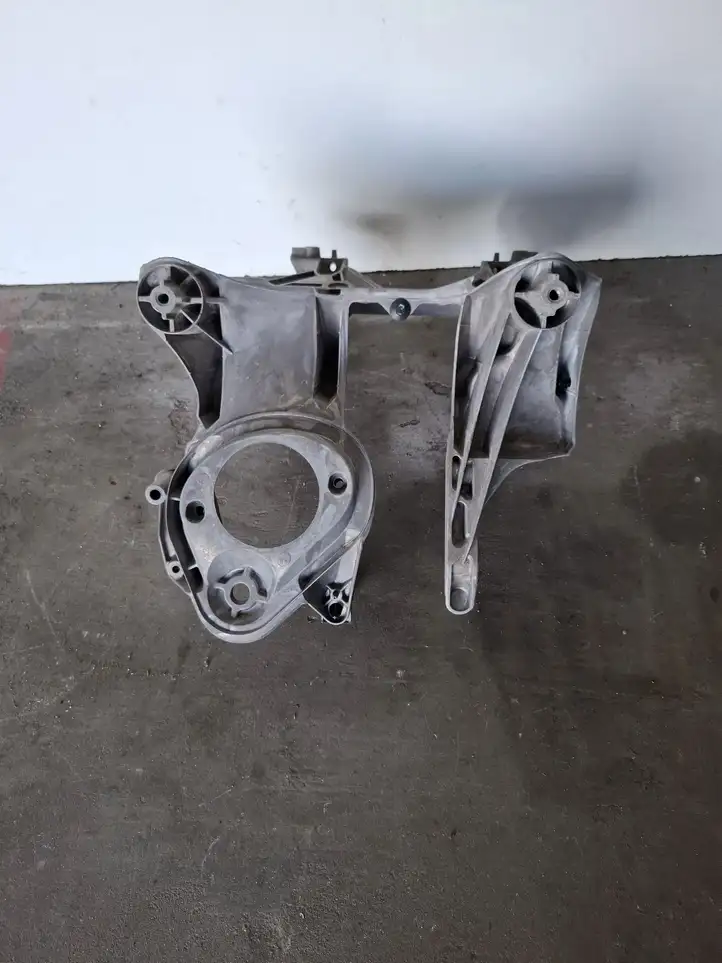 Volvo S90, V90 (2016 - 2020) 31393049 Кронштейн тормозной педали — фото 3