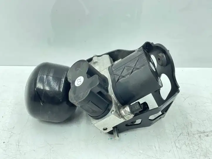 Mercedes-Benz SL R231 (2012 - 2019) A2213200958 Воздушный компрессор — фото 1