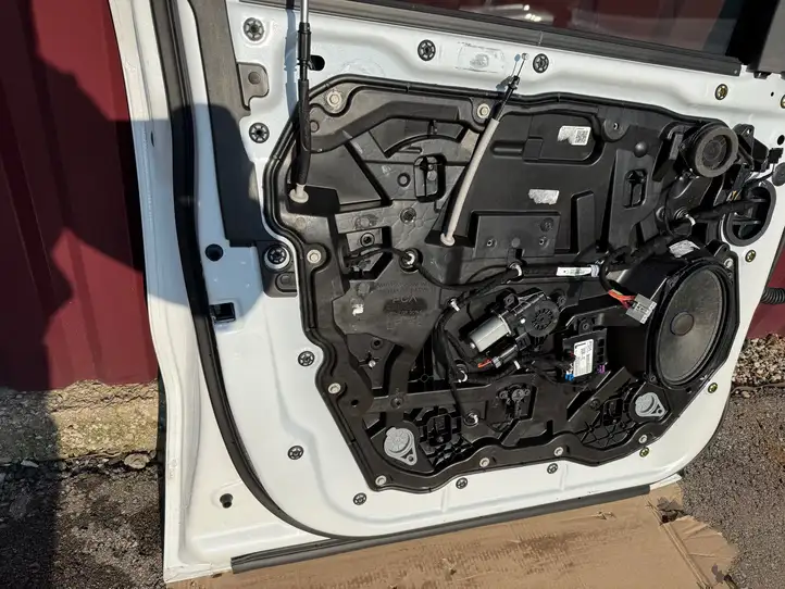 Dodge Ram (2018 - ) Дверь — фото 5