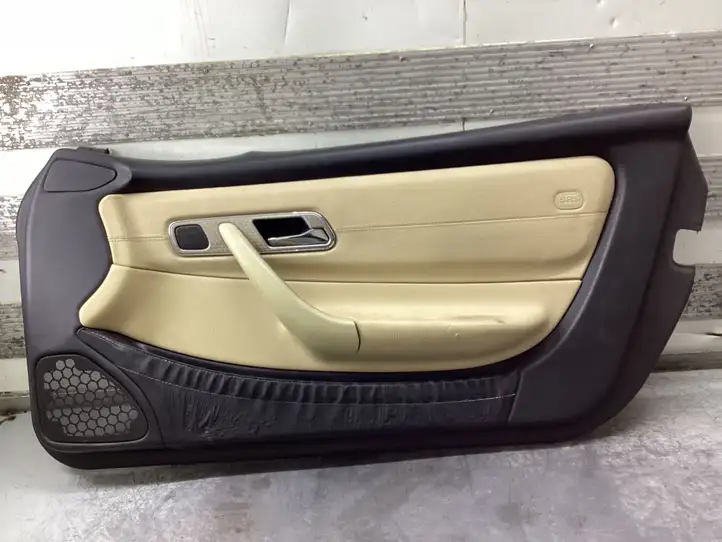 Mercedes-Benz SLK R170 (1996 - 2004) A1707204270 Обшивка раздвижной двери — фото 1
