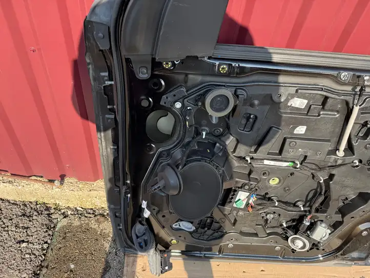 Dodge Ram (2018 - ) Дверь — фото 8