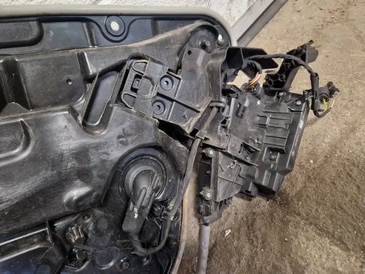 Mercedes-Benz (2019 - ) A1669050136 Прочая отделка передней двери — фото 6