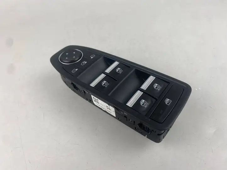 Renault Arkana (2019 - ) 254107001R Блок кнопок стеклоподъемников — фото 15