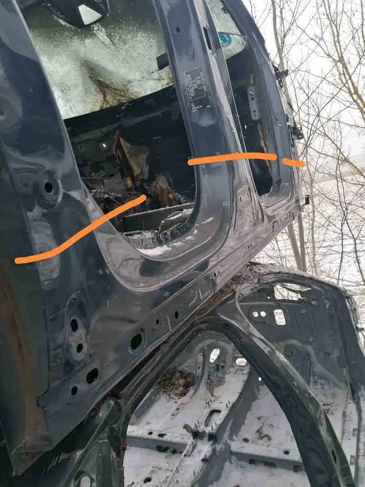 Volvo XC40 (2017 - ) Передний порог кузова — фото 1