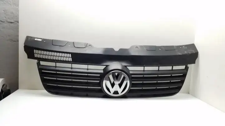 Volkswagen Transporter - Caravelle T5 (2003 - 2009) 7H0807101 Верхняя решетка радиатора — фото 1