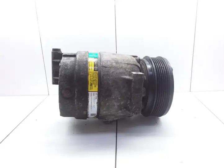 Opel Vectra C (2002 - 2005) 6560298E Компрессор (насос) кондиционера воздуха — фото 1