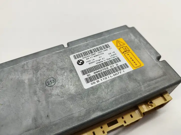 BMW 5 E60 E61 (2004 - 2010)  6962703 Блок управления надувных подушек