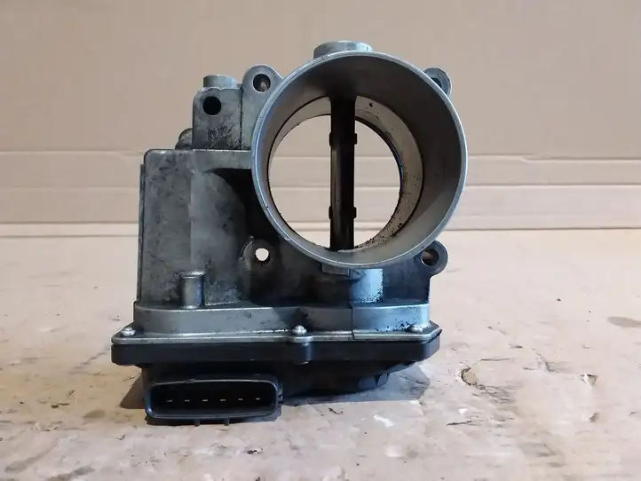 Subaru Legacy (2009 - 2013) 16112AA260 Дроссельная заслонка — фото 1