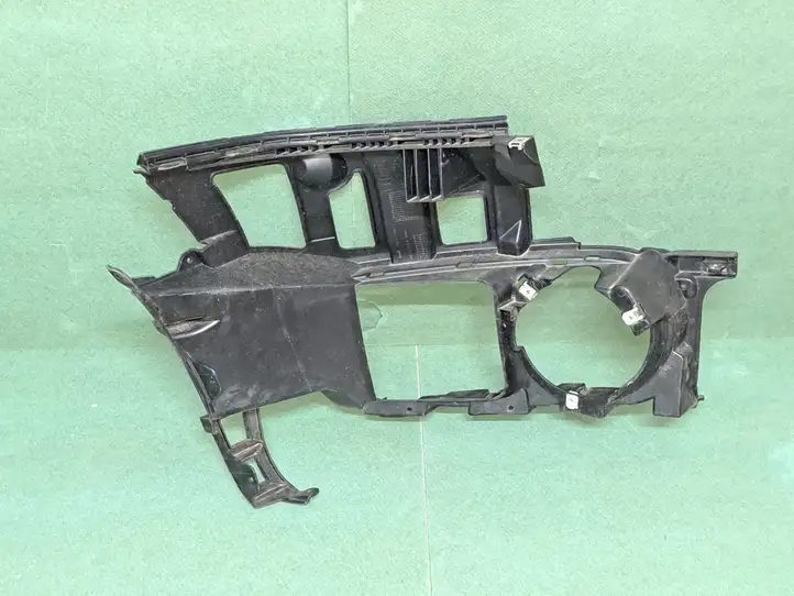 Mini Cooper Countryman F60 (2016 - 2020) 51117390523 Кронштейн противотуманной фары — фото 4