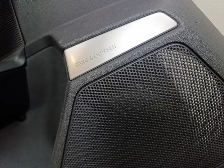 Audi A3/S3 8Y (2020 - ) 8Y0867117A Комплект отделки дверей — фото 2