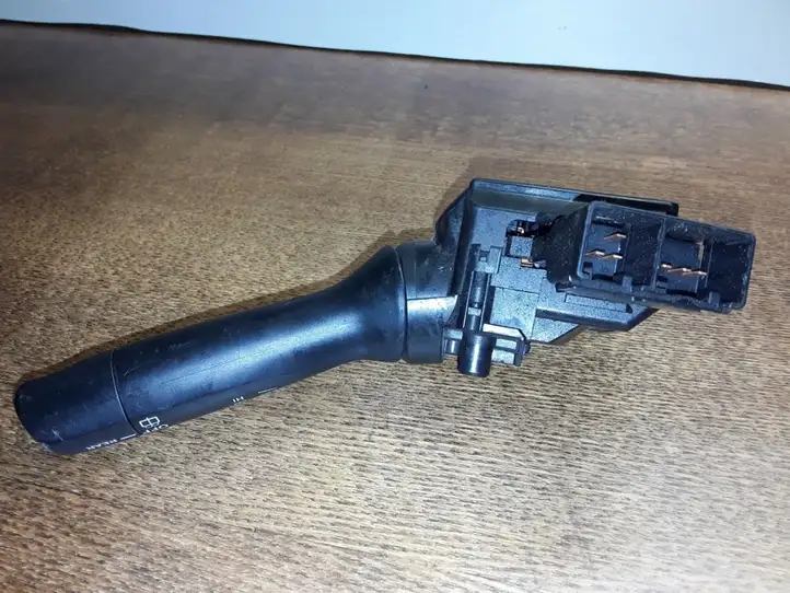 Toyota Yaris (2005 - 2009) 5220017F008 Переключатель стеклоочистителей — фото 2